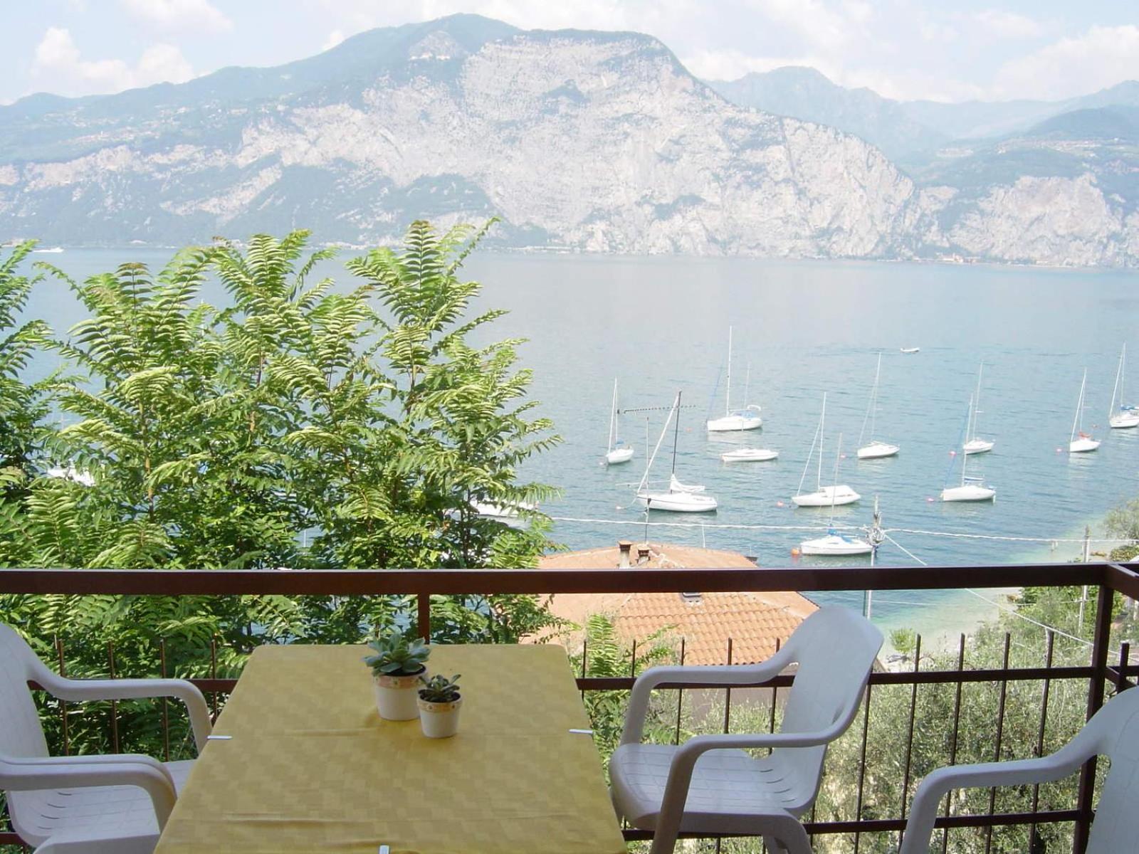 Residence Casa Maria Assenza di Brenzone Exteriör bild