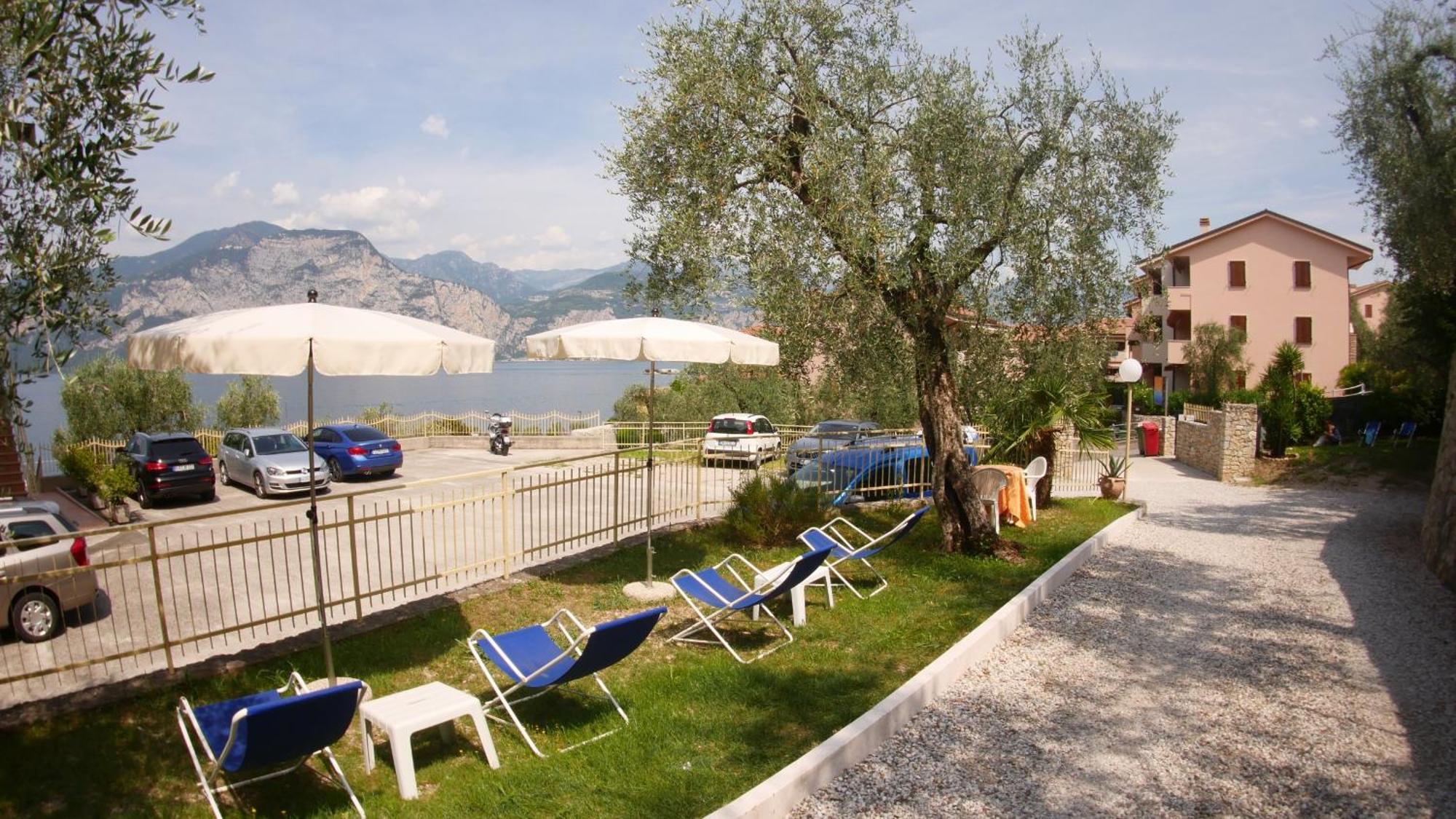 Residence Casa Maria Assenza di Brenzone Exteriör bild