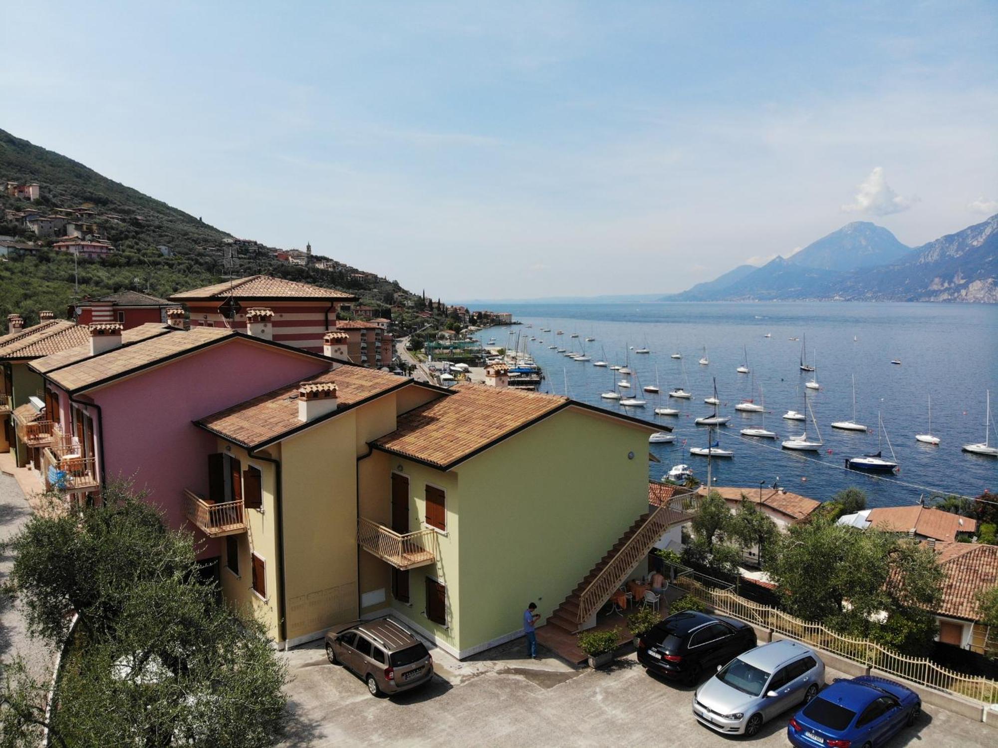 Residence Casa Maria Assenza di Brenzone Exteriör bild